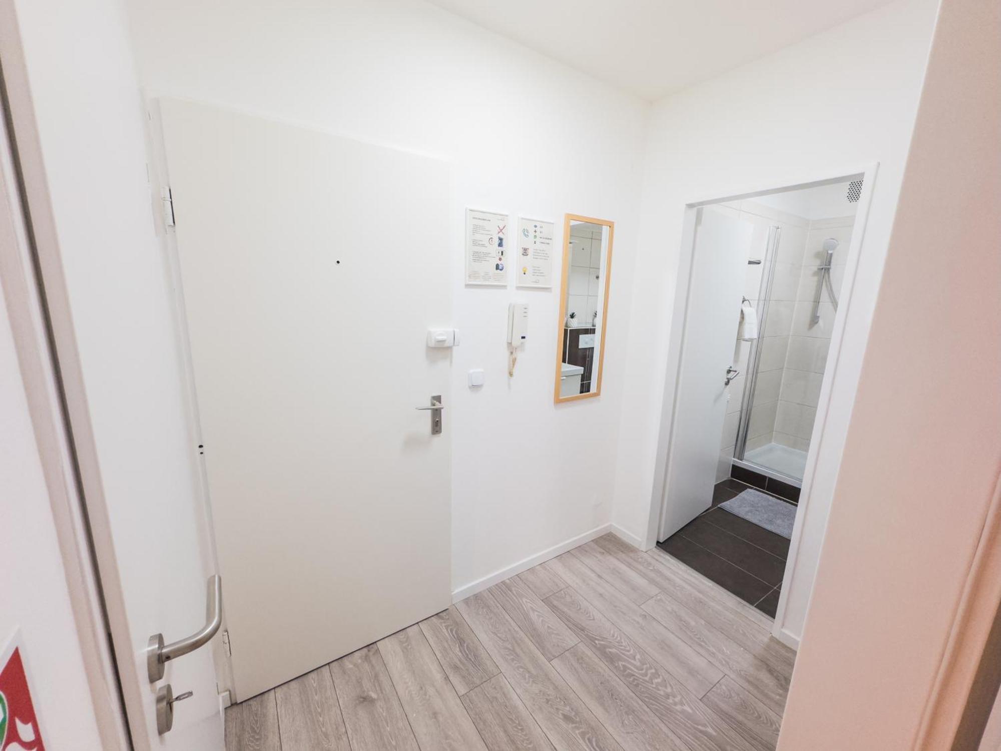 Immostay #6 - Ferienhaus 4 Zimmer Fuer 8 Personen, Wifi & Zentrum Бремен Экстерьер фото